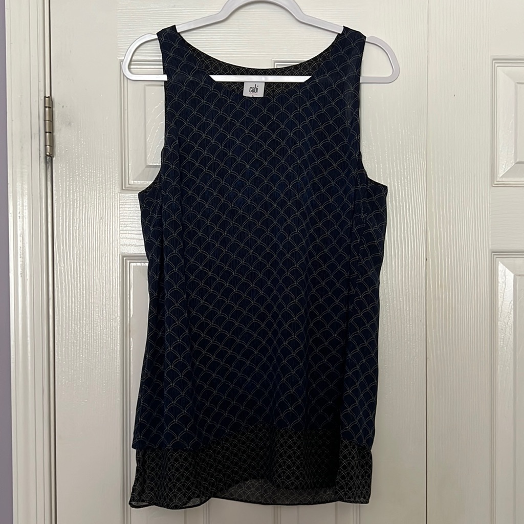 Cabi Scallop Topper